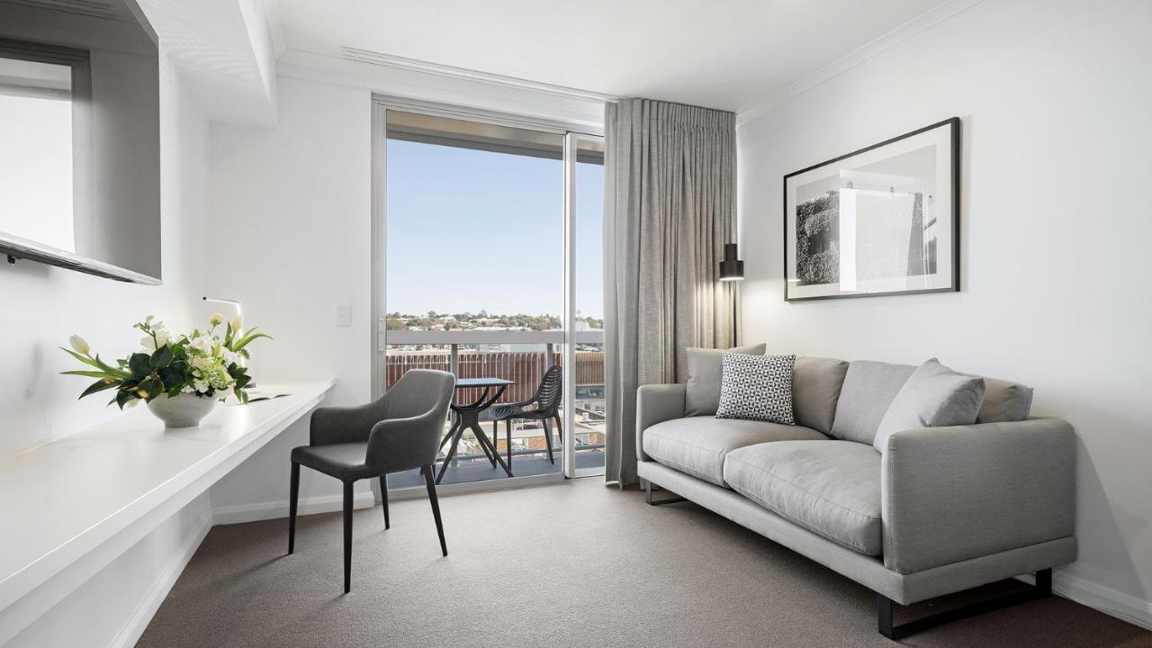 Oaks Toowoomba Hotel エクステリア 写真