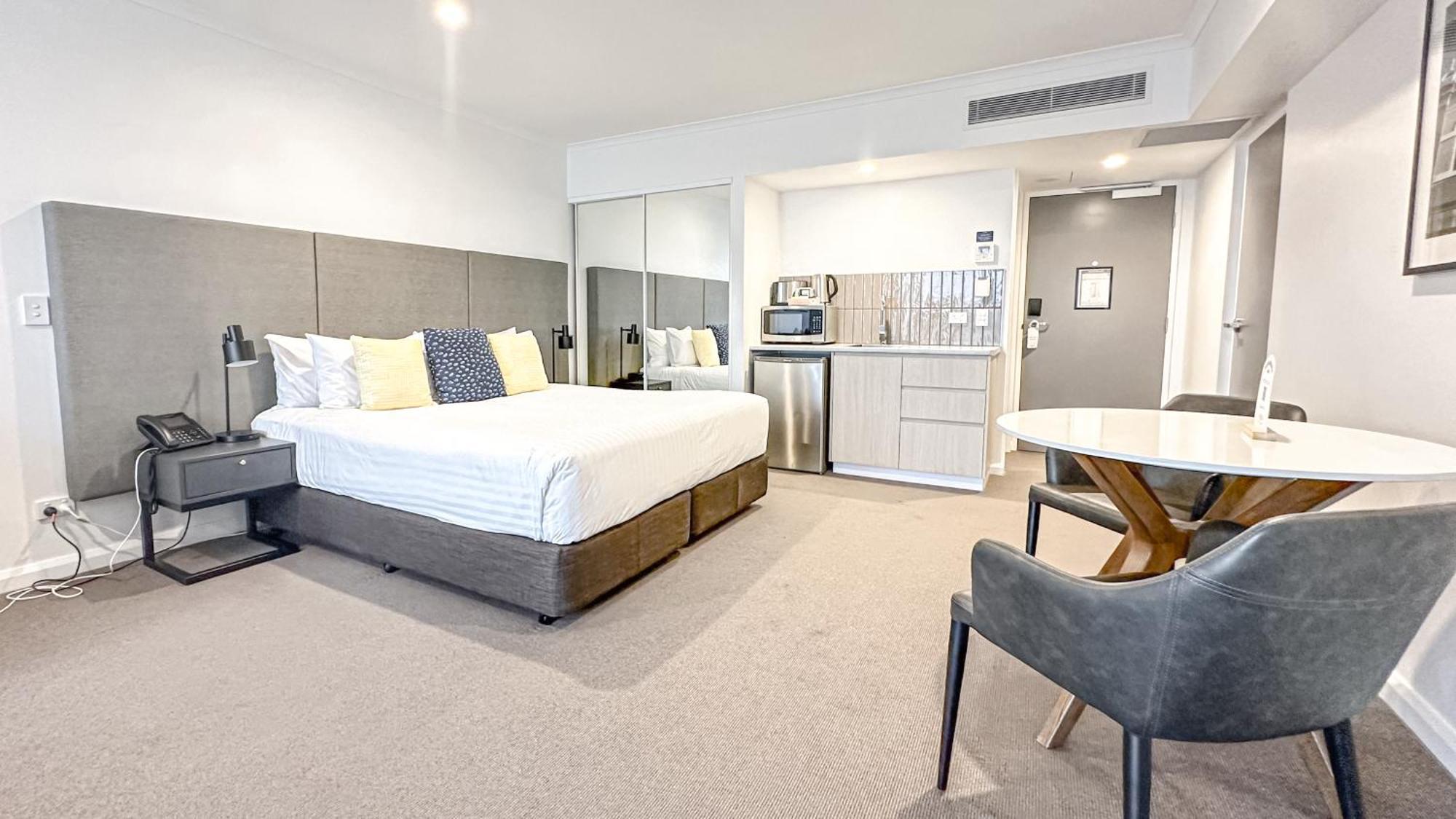 Oaks Toowoomba Hotel エクステリア 写真